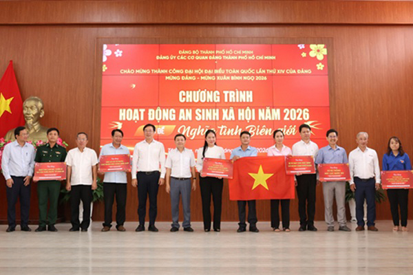 07-mang-xu-n-v-ng-th-p-01-fb9618269f962a